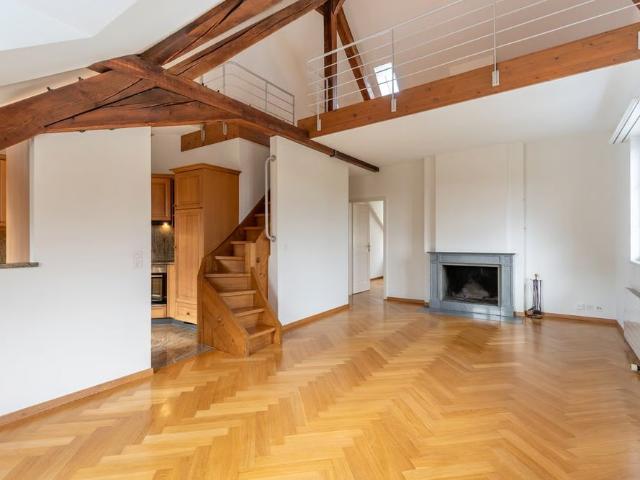 2 Zimmer, 65 m², 2. Stock