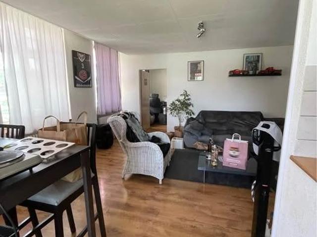 2 Zimmer, 65 m²