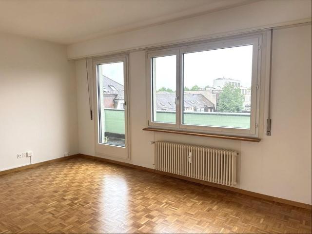 2 Zimmer, 65 m², 5. Stock