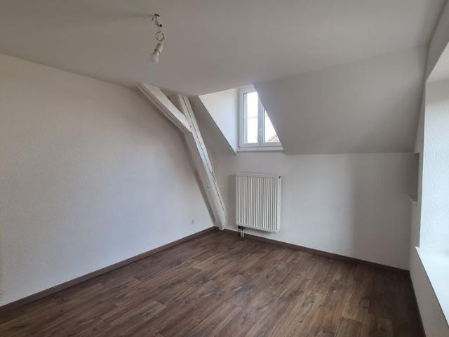 2 Zimmer, 68 m², 3. Stock