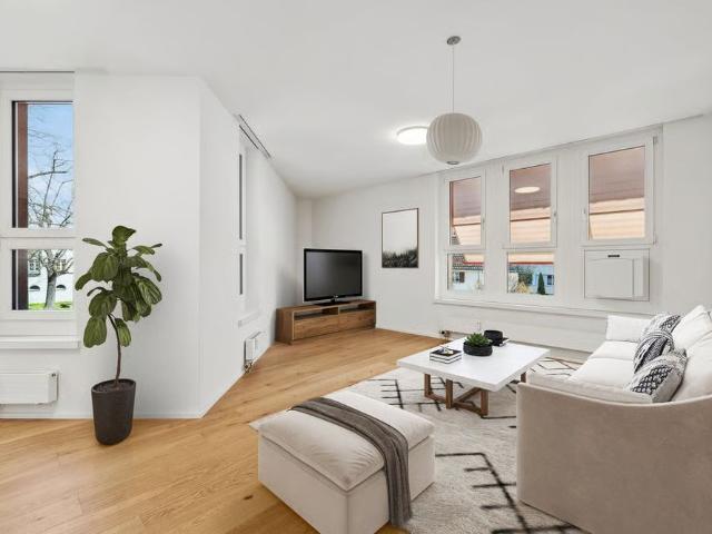 2 Zimmer, 69 m², 1. Stock