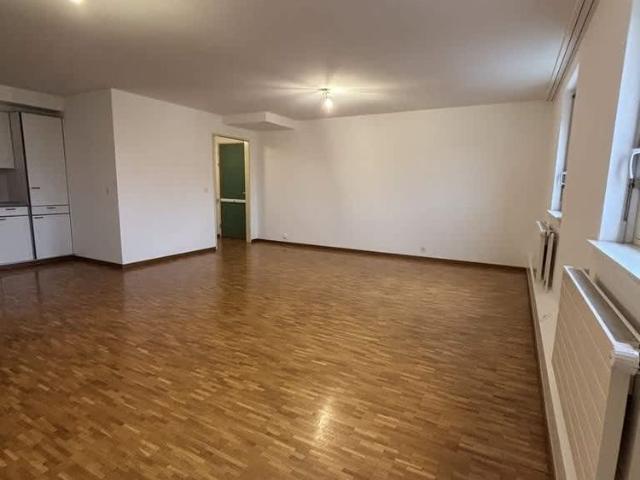 2 Zimmer, 69 m², 5. Stock