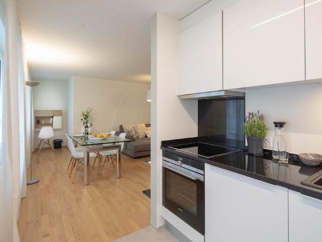 2 Zimmer, 70 m², 2. Stock
