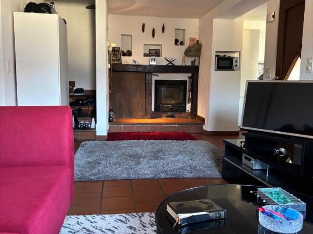 2 Zimmer, 77 m²