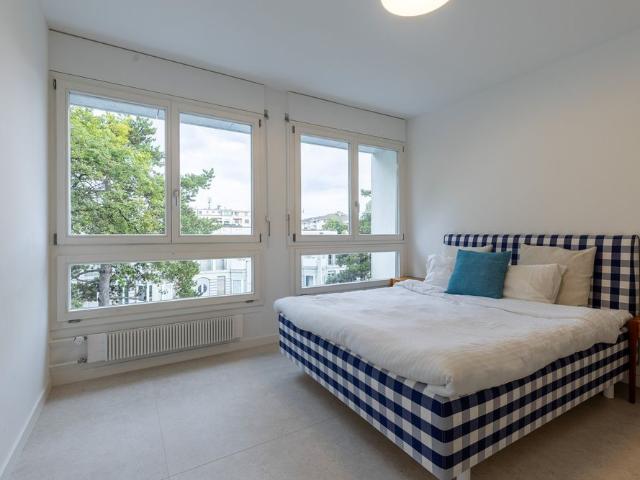 2 Zimmer, 80 m², 4. Stock