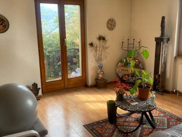2 Zimmer, 80 m²