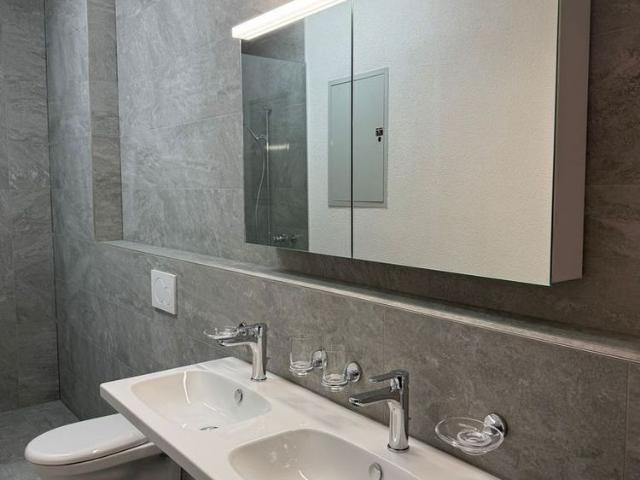 2 Zimmer, 101 m², EG