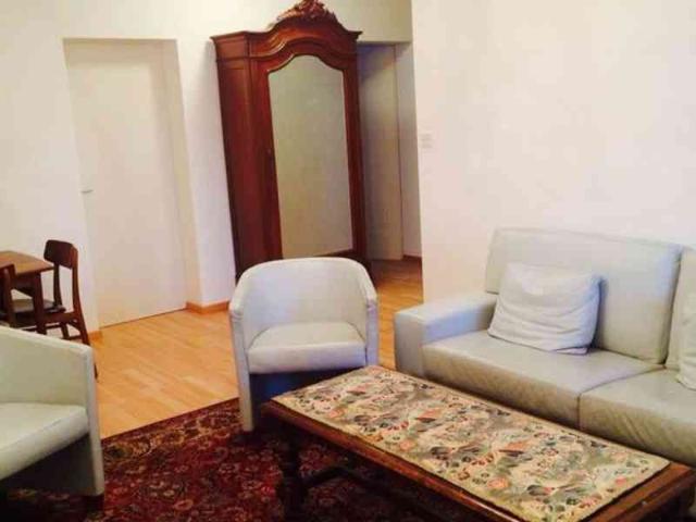 2 Zimmer, 27 m², 1. Stock