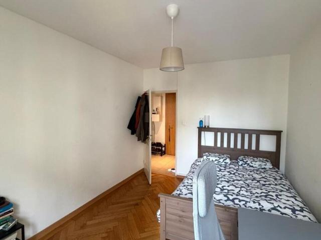 2 Zimmer, 27 m², 2. Stock