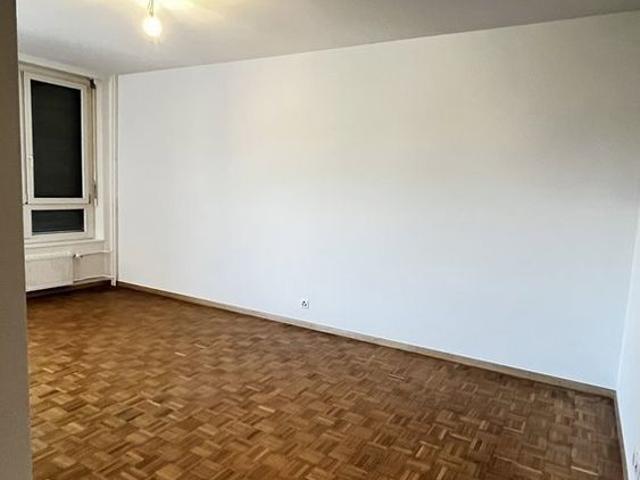 2 Zimmer, 27 m², 5. Stock