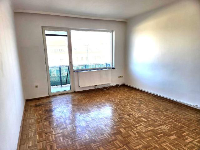 2 Zimmer, 2 Loggien im Zentrum