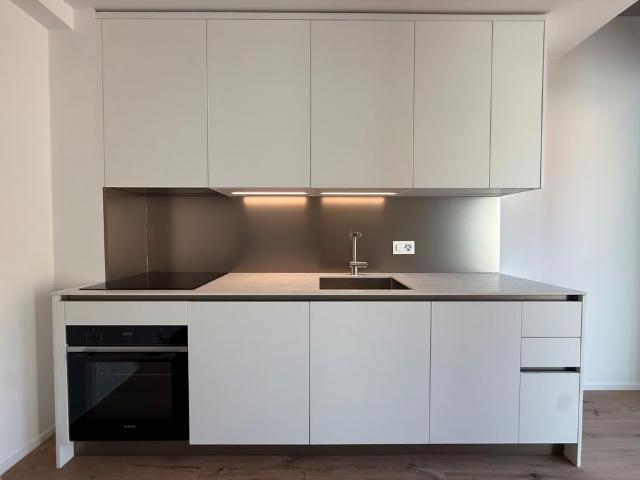 2 Zimmer, 37 m², 1. Stock
