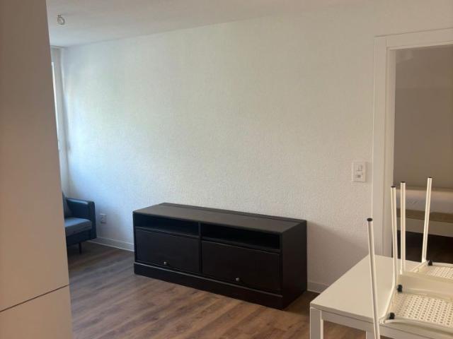 2 Zimmer, 35 m², 4. Stock