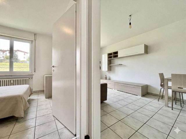 2 Zimmer, 36 m², 1. Stock