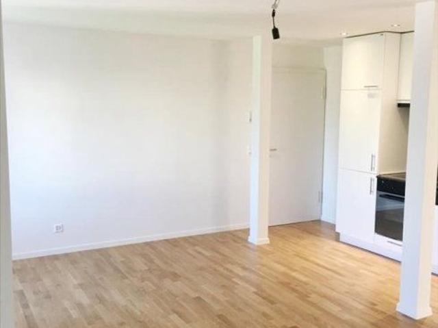 2 Zimmer, 38 m², 5. Stock