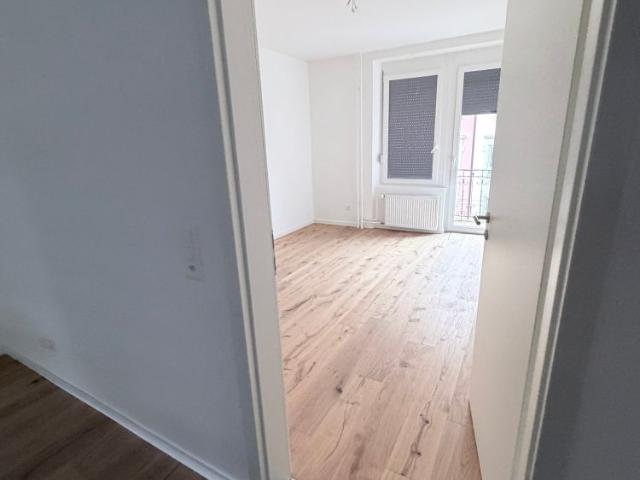 2 Zimmer, 39 m², 2. Stock