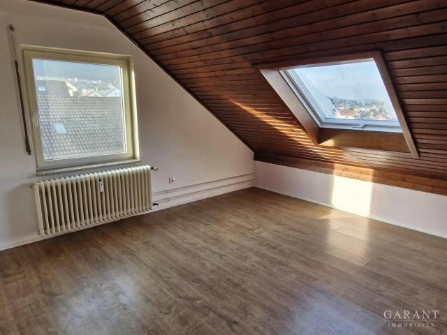 2 Zimmer Wohnung mit Außenstellplatz!