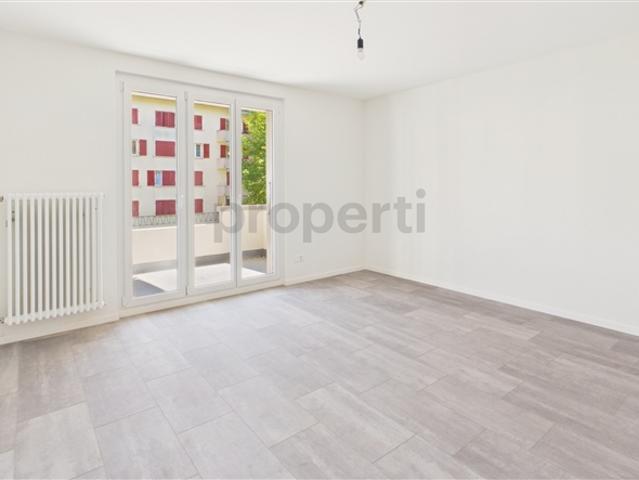 2 Zimmer Wohnung mit Balkon