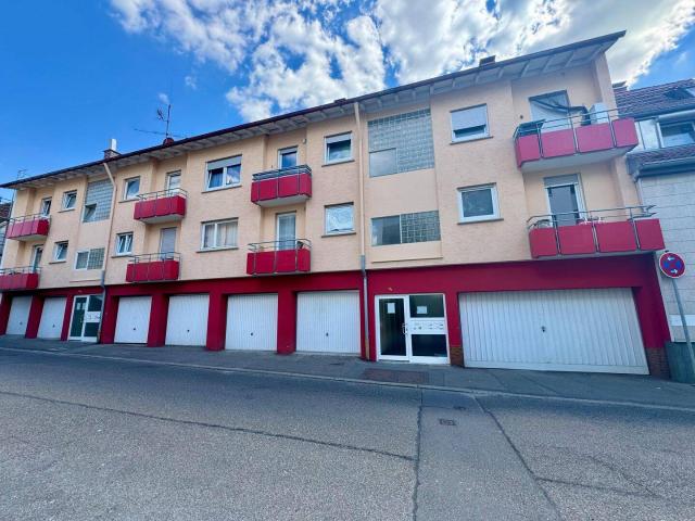 2 Zimmer Wohnung mit Balkon und Garage in Böblingen Ideal für Eigennutzer oder Kapitalanleger