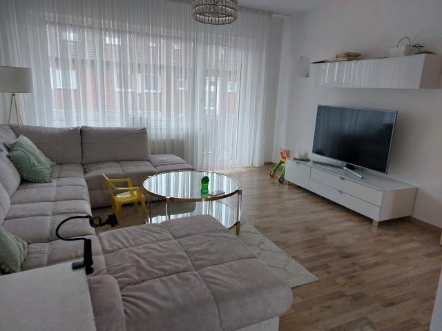 ! 2 Zimmer Wohnung mit Balkon und Garage in Borken zu verkaufen !