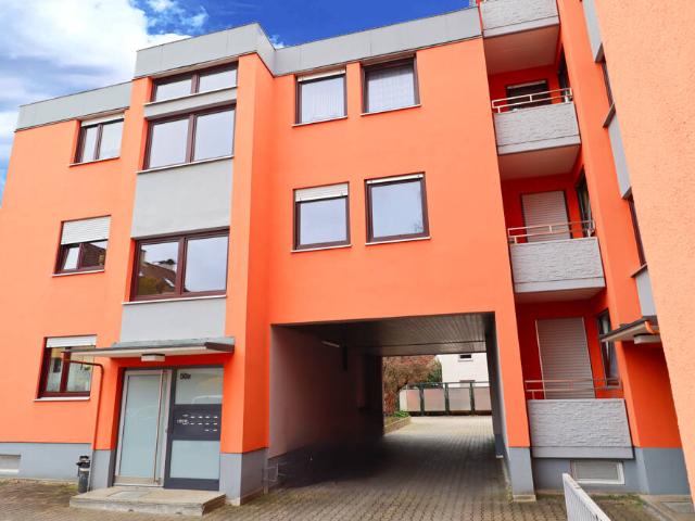 2 Zimmer Wohnung mit Balkon und großem Potenzial