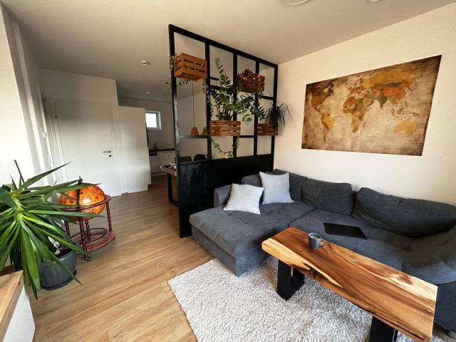 2 Zimmer Wohnung mit Balkon und Tiefgarage