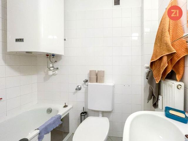 2 Zimmer Wohnung mit Küche an der Mozartkreuzung Linz
