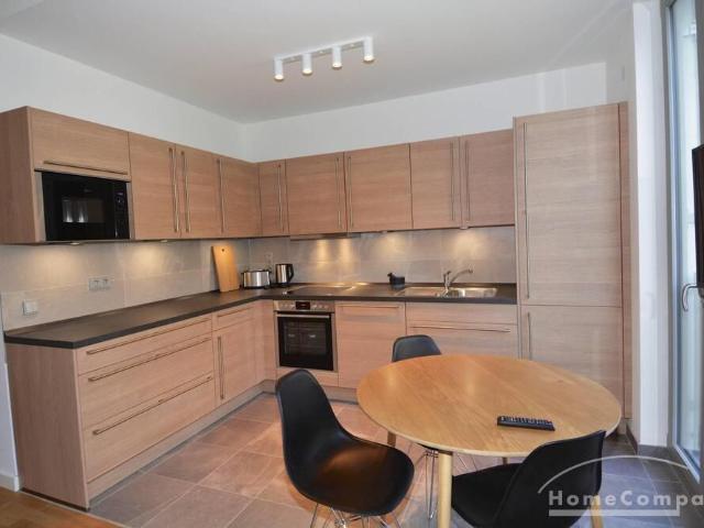 2 Zimmer Wohnung mit Spreeblick in Tiergarten, Berlin, möbliert