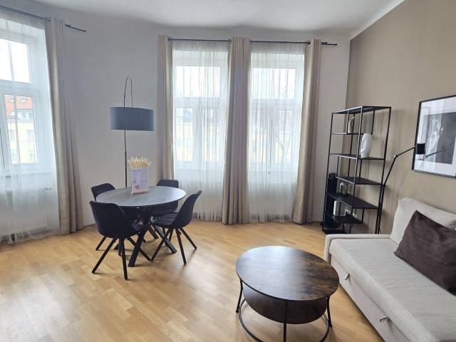 2 Zimmer Wohnung neu Saniert