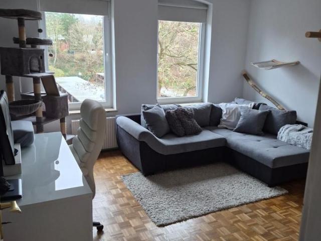 2 Zimmer Wohnung II. OG mit Balkon in ruhiger Lage nahe Fachhochschule