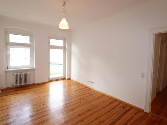 2 Zimmer Wohnung im schönen Lichterfelde! Ab sofort!