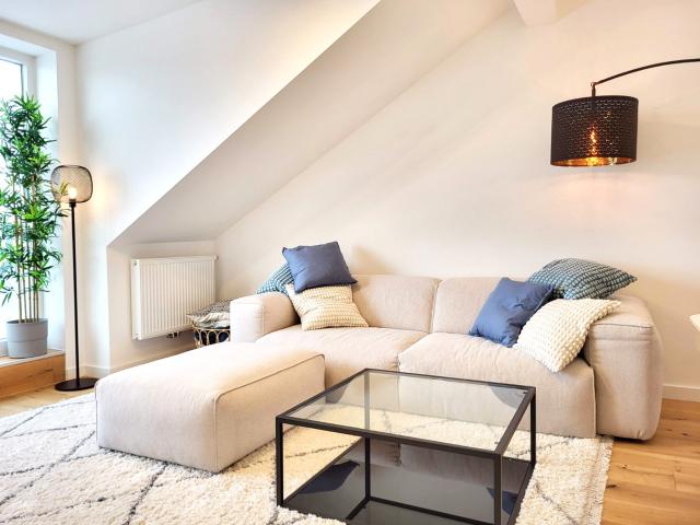 2 Zimmer Wohnung in Neubau Aufstockung: Wohnen auf Zeit