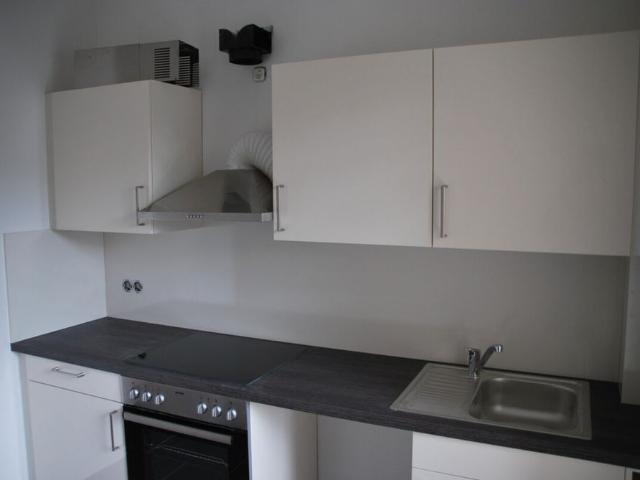 2 Zimmer Wohnung in der Bahnhofstr. 24 in Kiel zu vermieten! Otto Stöben GmbH