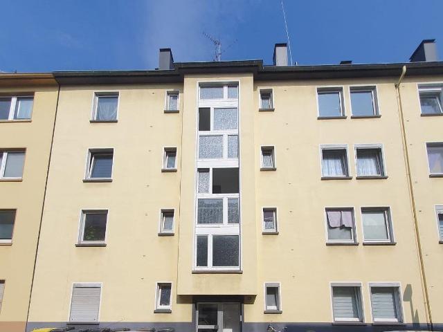 2 Zimmer Wohnung in gepflegtem Mehrfamilienhaus