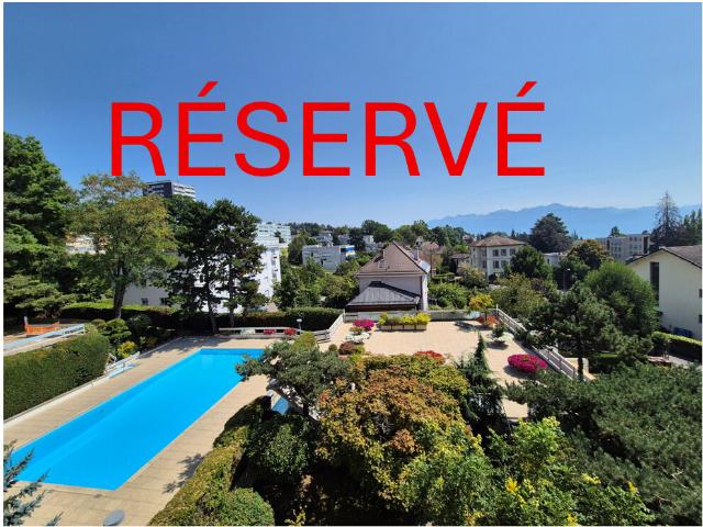 2 Zimmer Wohnung in Residenz, renoviert, Schwimmbad, RESERVIERT!