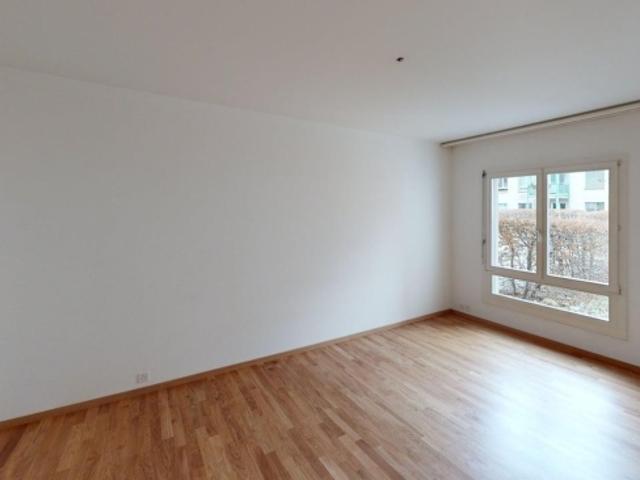 2 Zimmer Wohnung in Zürich Altstetten befristet bis 30.09.2027