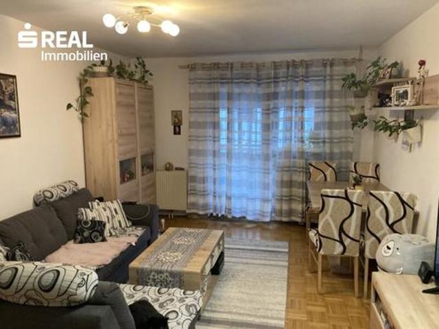 2 Zimmer Wohnung: verkehrsberuhigte Lage, Südbalkon, Tiefgaragenstellplatz