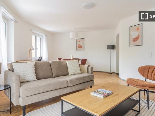 2 Zimmer Wohnung zu vermieten in Alt Wiedikon, Zürich