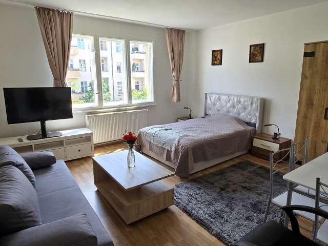 2 Zimmer Wohnung zur Miete in Berlin