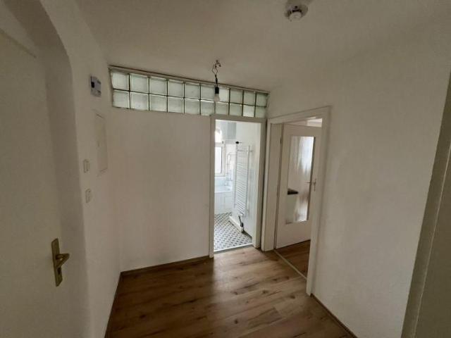 2 Zimmer Wohnung zentrale Lage 2. Obergeschoss