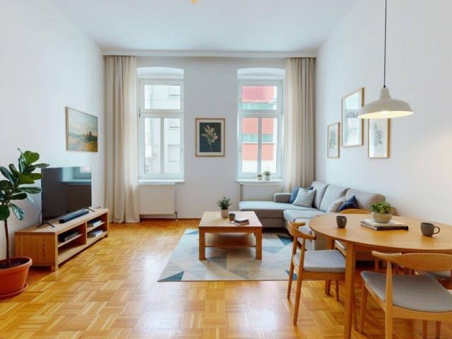 2 Zimmer Altbau mit optimalem Grundriss!