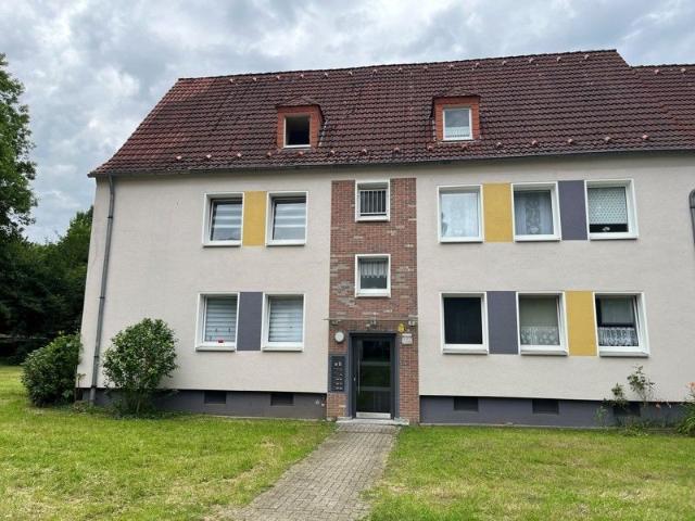 2 zimmer dachgeschosswohnung zur miete in essen katernberg