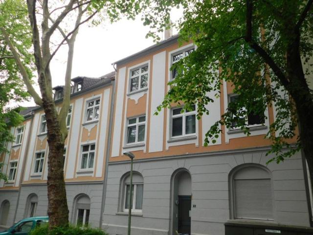2 zimmer dachgeschosswohnung zur miete in essen ost
