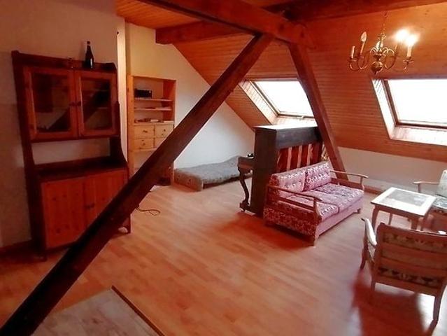 2½ Zimmer Dachwohnung in Basel Iselin, möbliert, auf Zeit