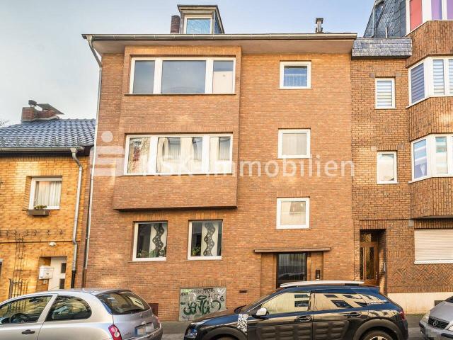 2 Zimmer Eigentumswohnung mit Balkon! Zentrale und ruhige Lage!