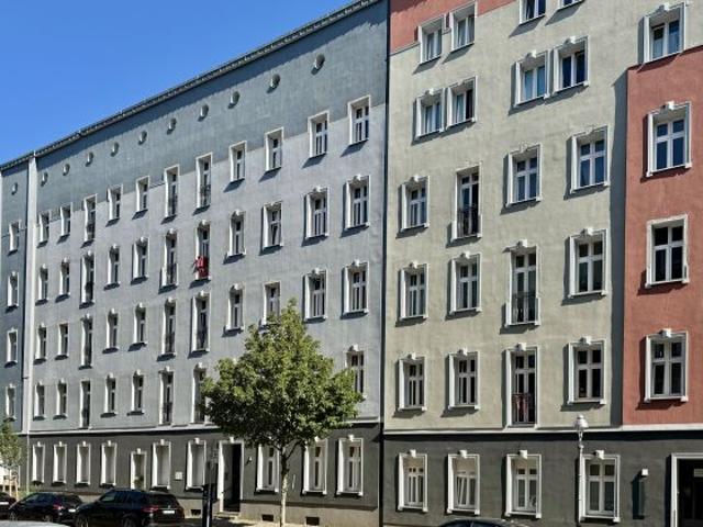 2 Zimmer Eigentumswohnung, ca. 72 m², saniert, Balkon, bezugsfrei kaufen in Berlin Gesundbrunnen