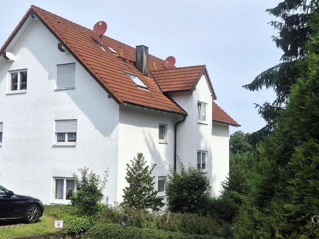 2 Zimmer Erdgeschosswohnung in grüner Lage