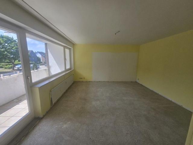 2 zimmer etagenwohnung mit balkon zur miete in düsseldorf hassels