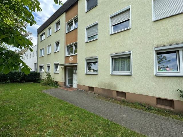 2 zimmer etagenwohnung mit balkon zur miete in leverkusen steinbüchel