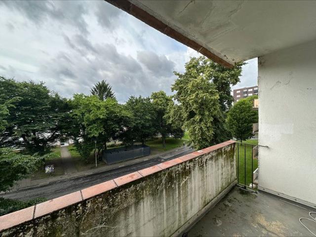 2 zimmer etagenwohnung mit balkon zur miete in leverkusen steinbüchel
